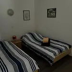 Residenz Majesta شقة