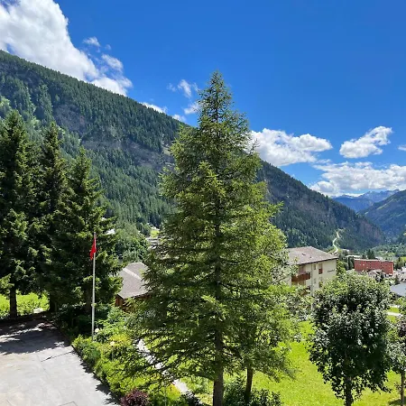 Residenz Majesta 洛伊克巴德