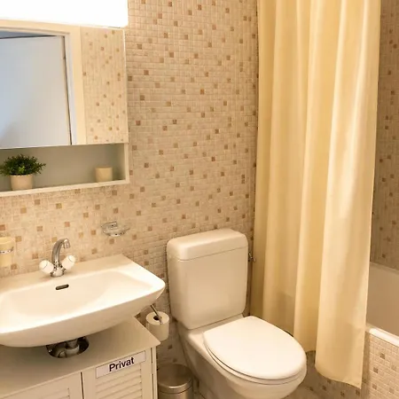 Residenz Majesta شقة لوكباد